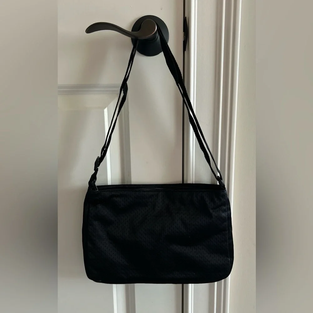 ⚜️ NFL New Orleans Saints ⚜️ Black Shoulder/Crossbody Bag - Picture 3 of 8